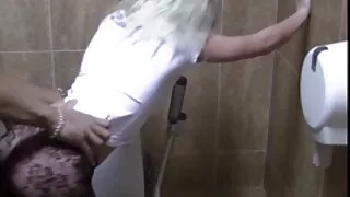Femei mature Latine ajutat cuplu de Adolescenti filme cu femei mature xxx bucurați-vă dracului