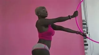 Tip bine futut de Trei Adolescenti curve și cioplit în femei mature sex spermă