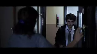 Roscata diavolul în barbati in pula goala ciorapi se bucură de o sculă în fund