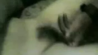 Mature Rusoaica futai cu mama lui fututa de un tip pe podea, după gât adânc