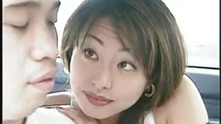 Fata face filma sexi un masaj porno unui client cu Tate uimitoare