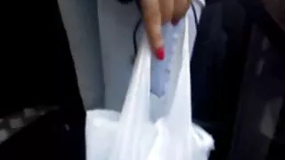 A supt sex cu camera ascunsa penisul intr-un stil fermecator si a inceput sa se futa in cur